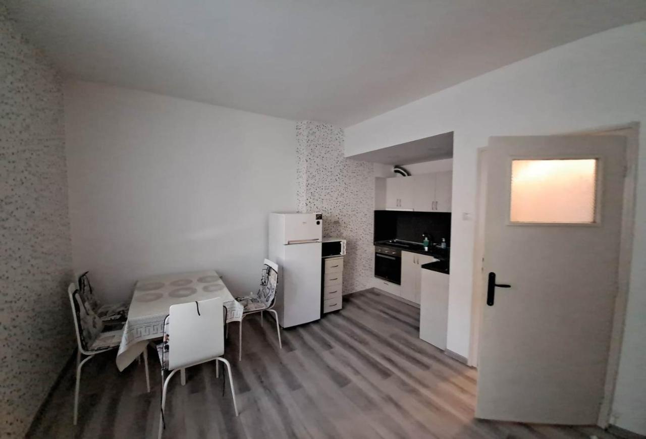 Alana Apartment Stara Zagora Luaran gambar